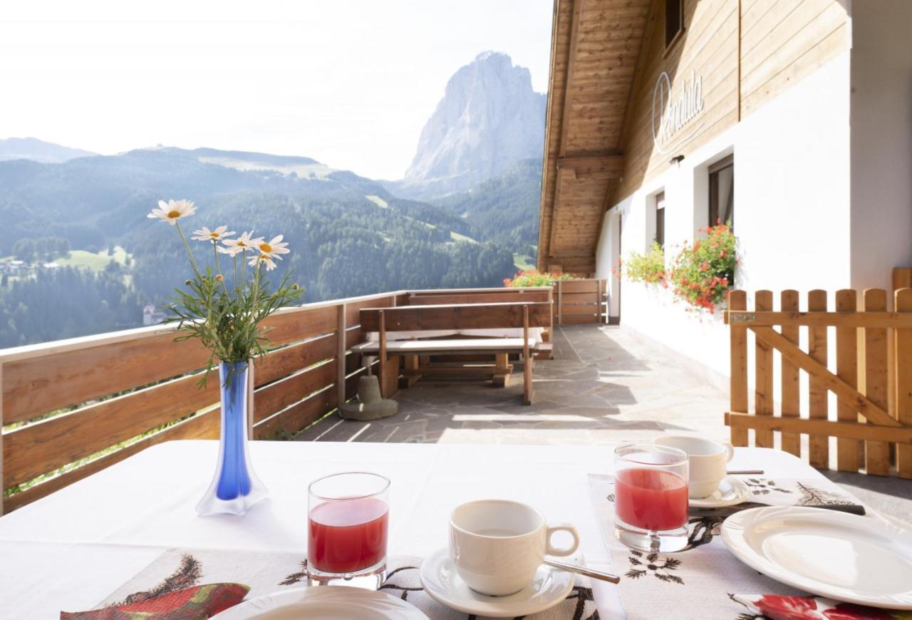 Apartments Rondula Santa Cristina Val Gardena Εξωτερικό φωτογραφία